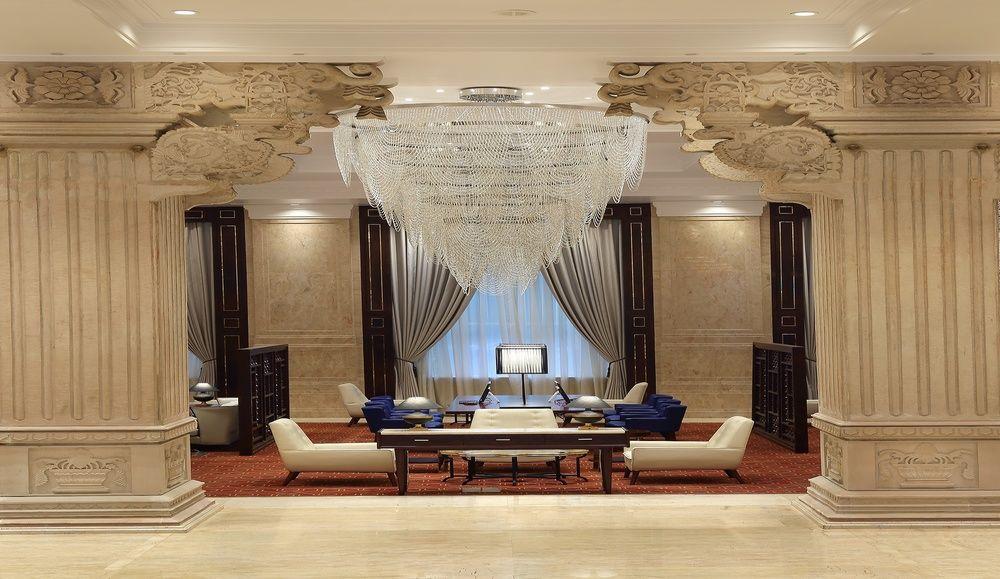 Sheraton Grand Bund Garden Hotel Pune