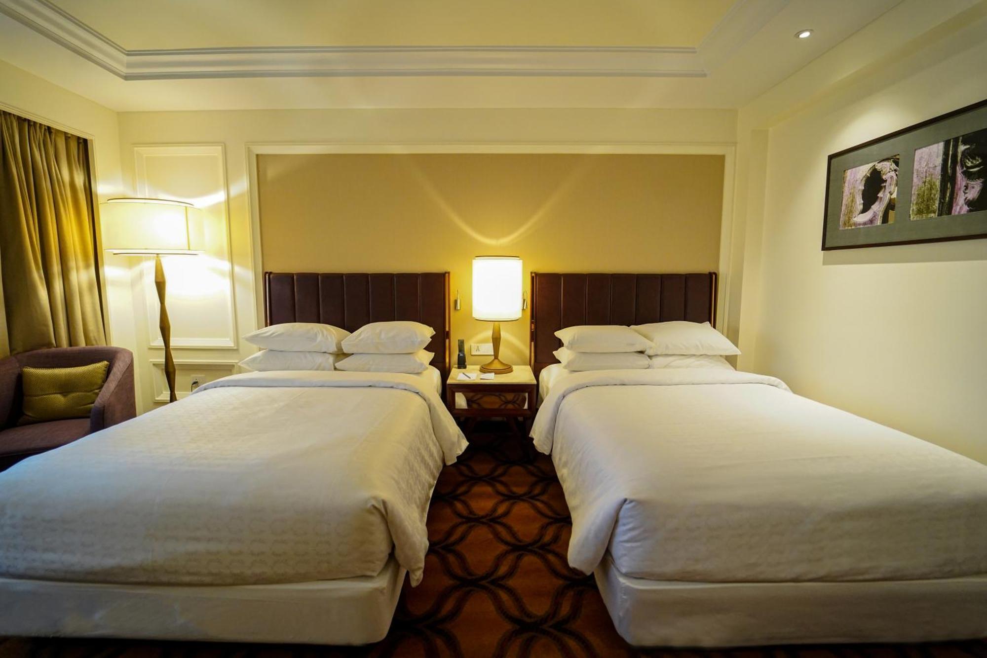 Hotel Sheraton Grand Bund Garden Pune