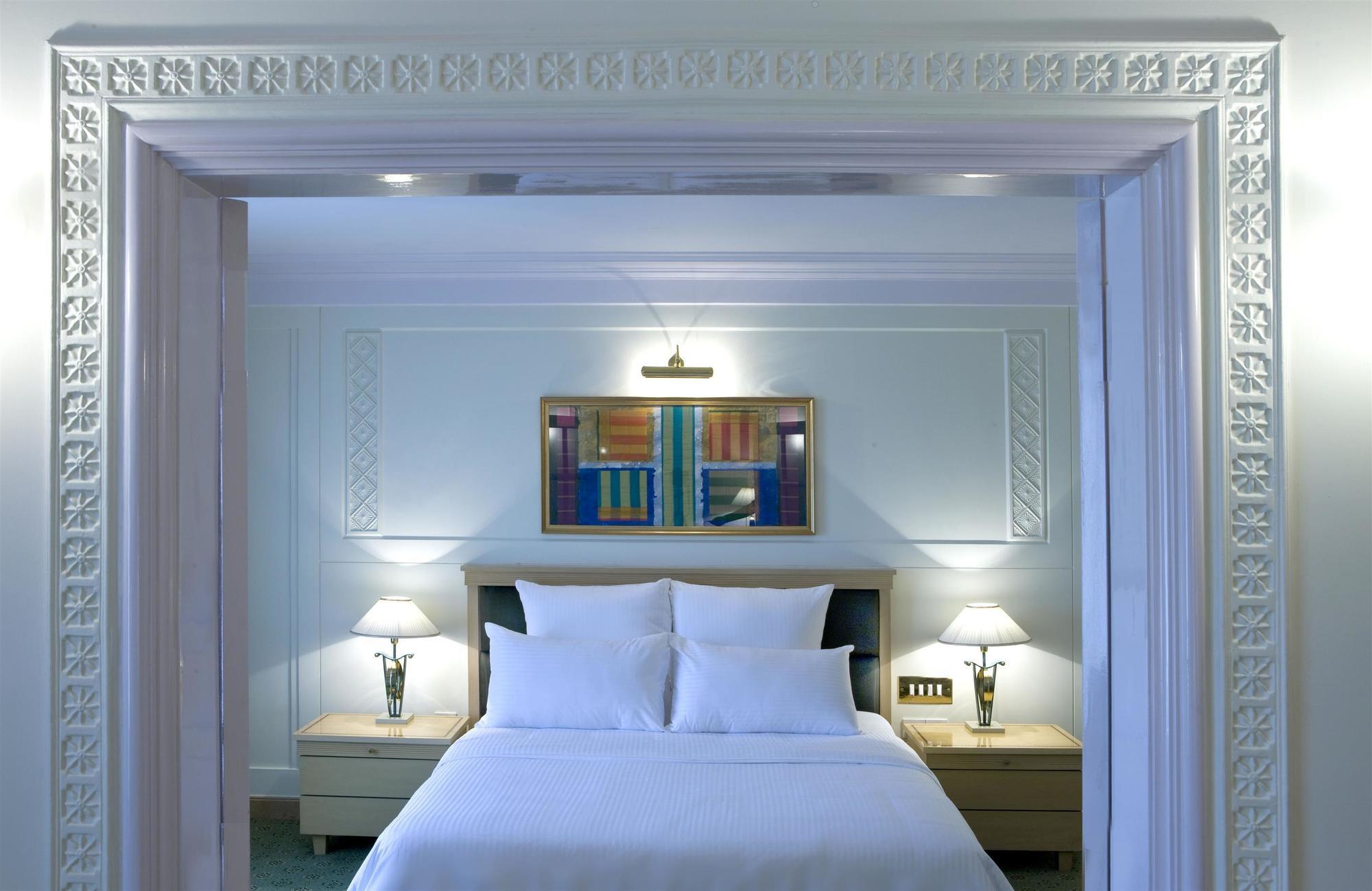 Sheraton Grand Bund Garden 5* Pune